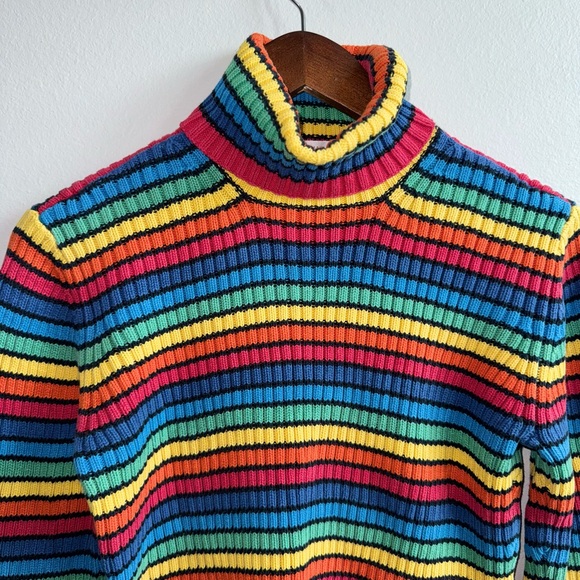Vintage 00’s Tommy Hilfiger Turtleneck Sweater
Womens Rainbow Striped Ribbed L - Picture 2 of 12